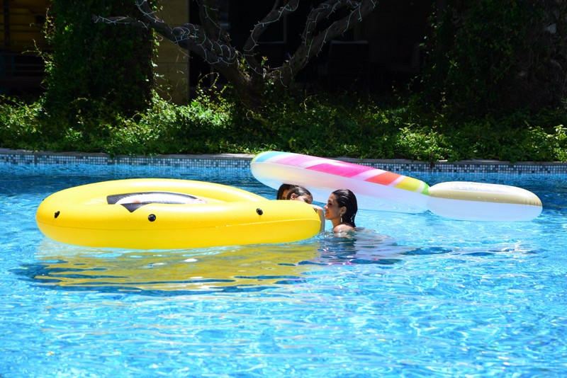 Lunch by the pool at Kempinski Summerland Hotel & Resort